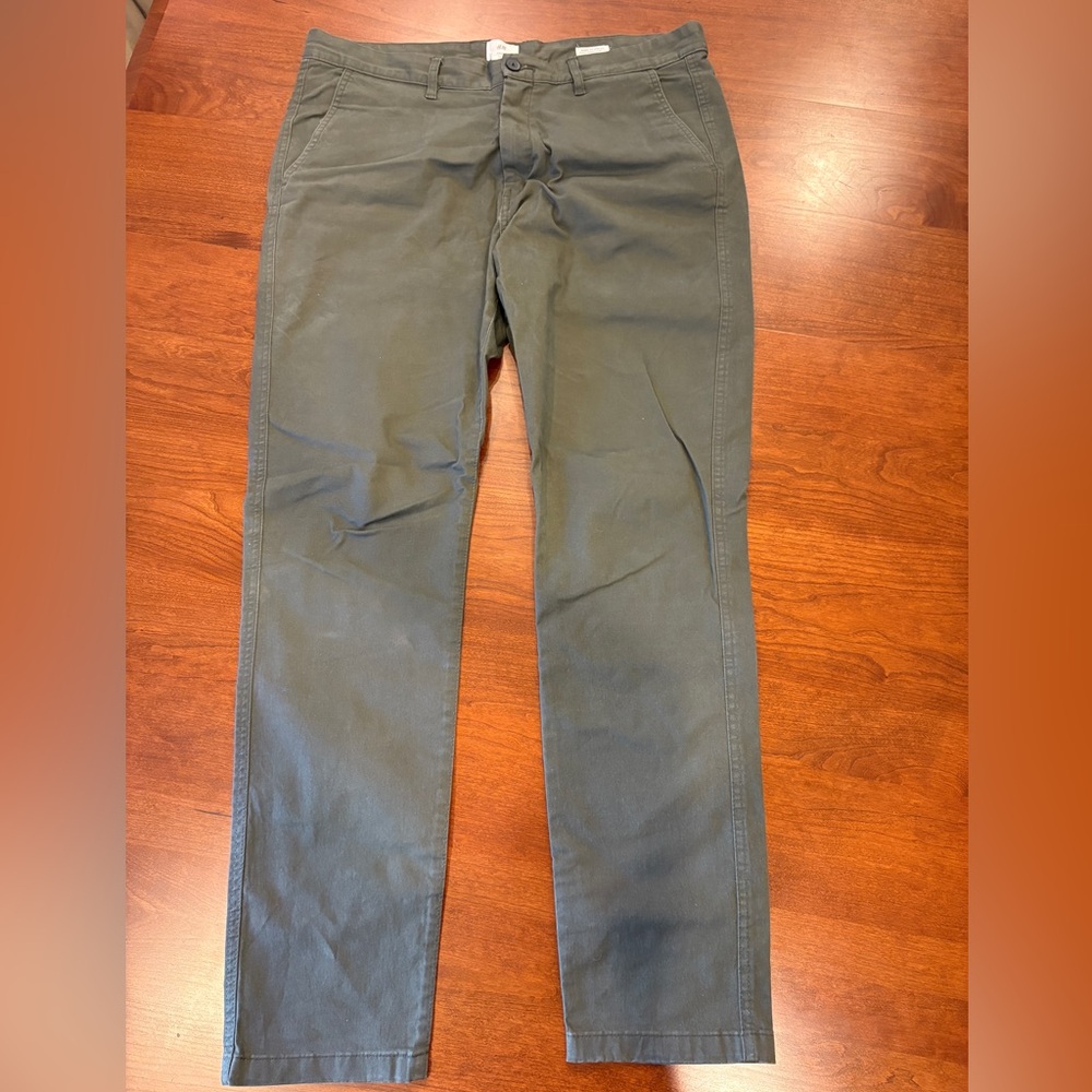 H&M Khaki Green Skinny Fit Stretch Men’s Pants